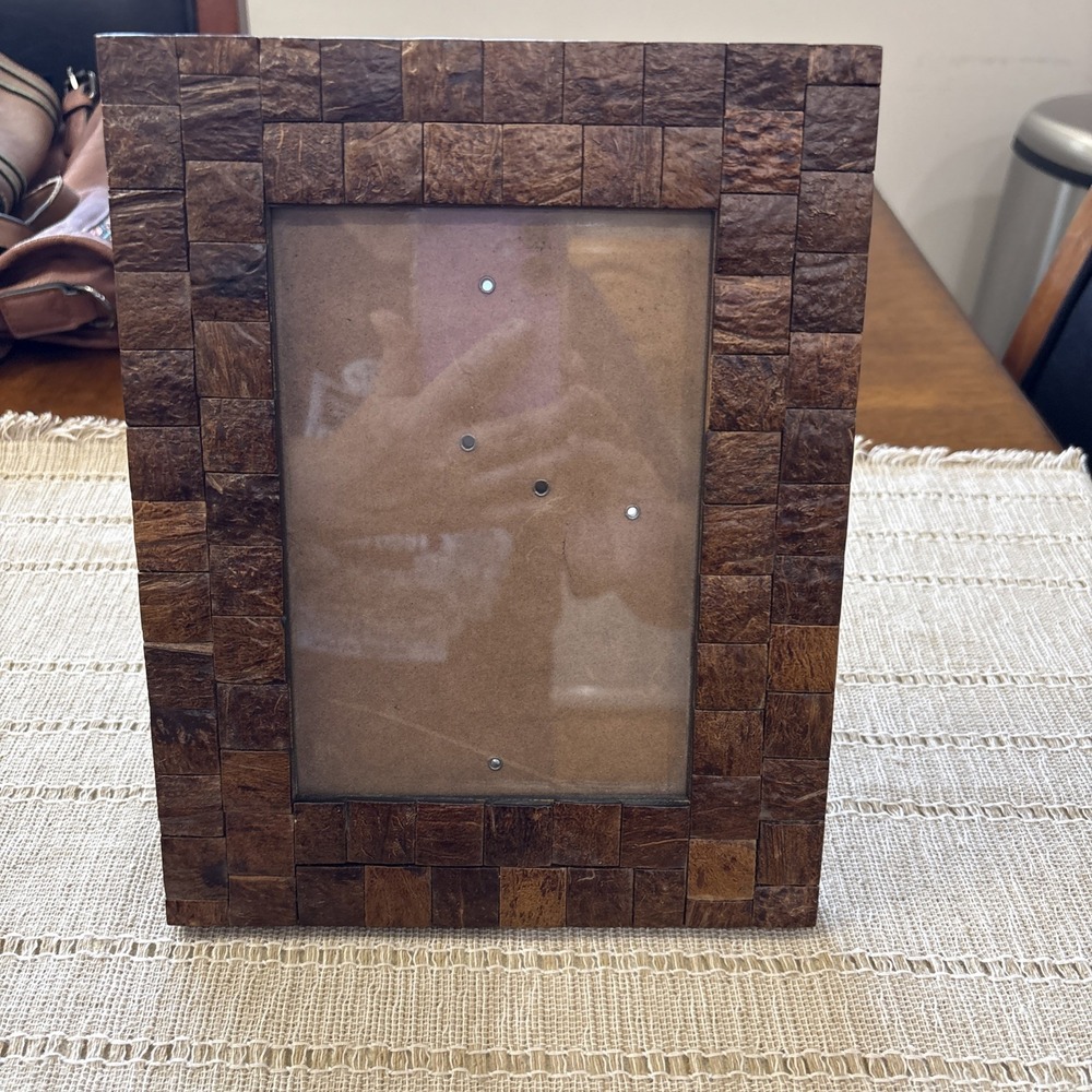 Brown Wood Mosaic 5x7 Photo Frame Portrait Freestanding Easel Back Rear-Load